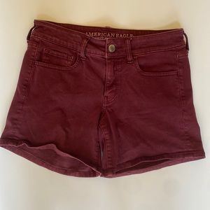 American Eagle Maroon Size 6 Shorts